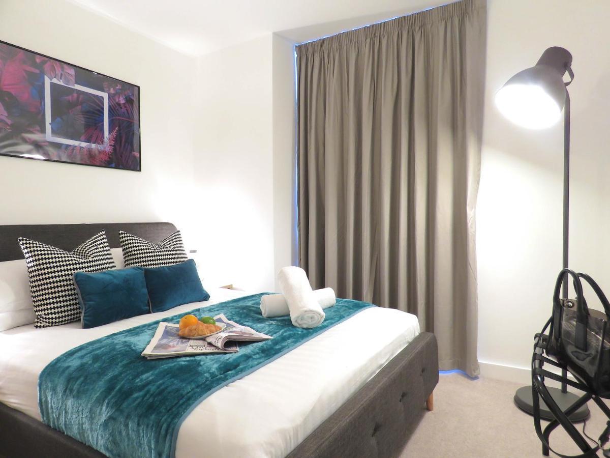 Tudors Esuites Corporate Apartment *